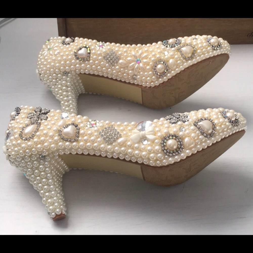 😍Pearl Beauties - Picture 2 of 3